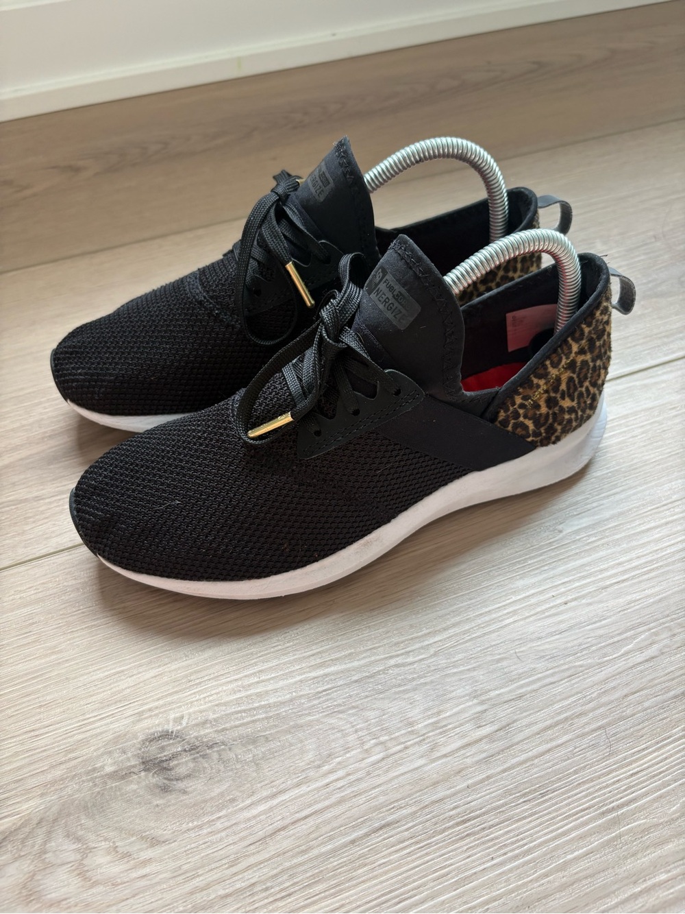 New Balance FuelCore Nergize women's sneakers size 8
